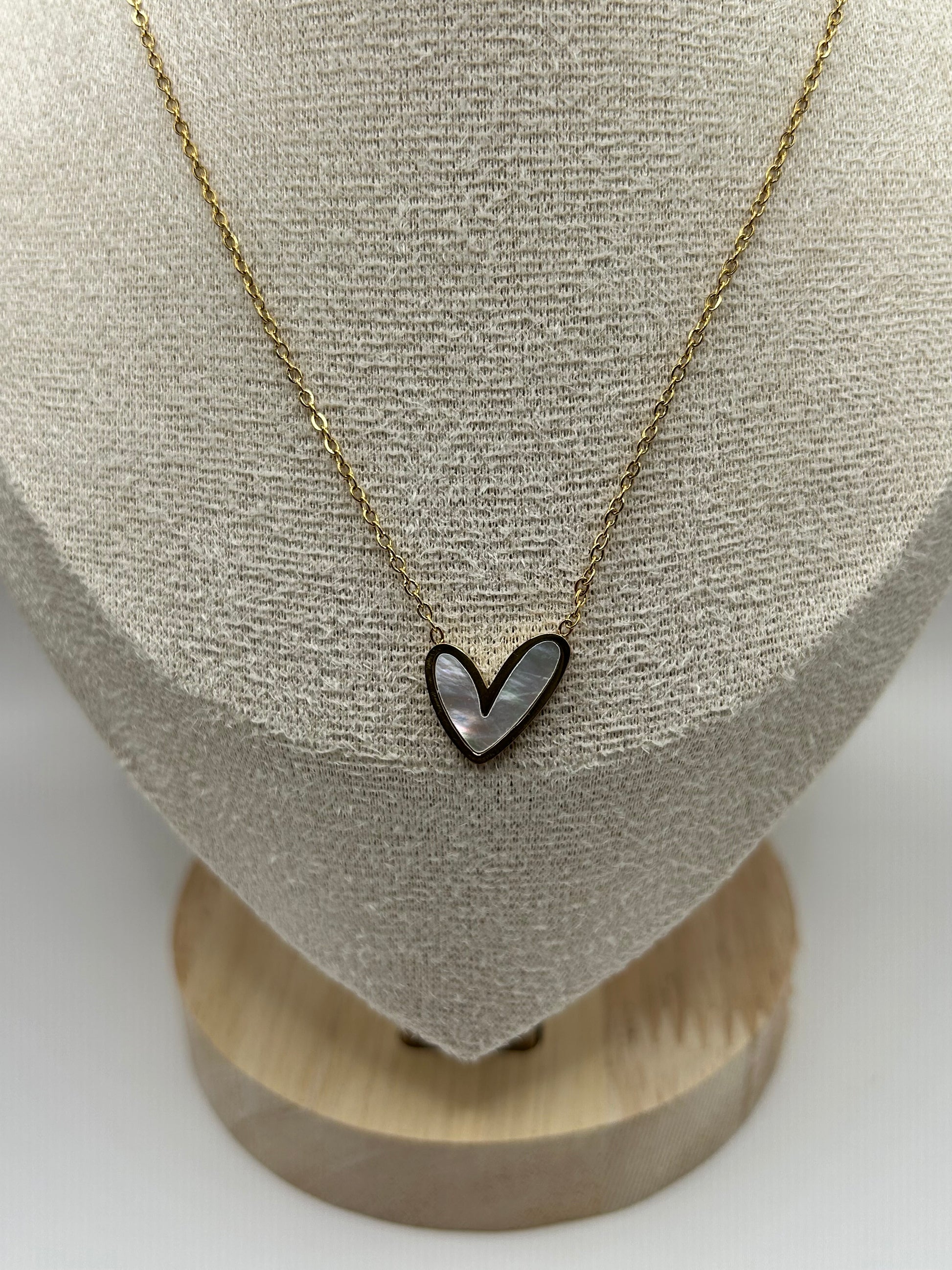 CÉLESTE  | collier cœur en acier inoxydable
